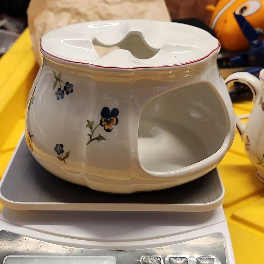 VILLEROY & BOCH Petite Fleur Tea Pot / Coffee Pot Warmer